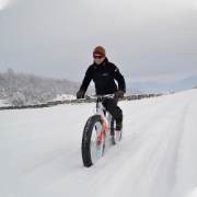 صورة Drag Tundra Pro