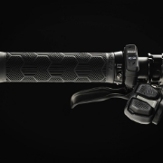 صورة REACTION HYBRID SLX 750