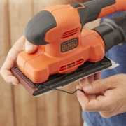 صورة Black and Decker Orbital Sander